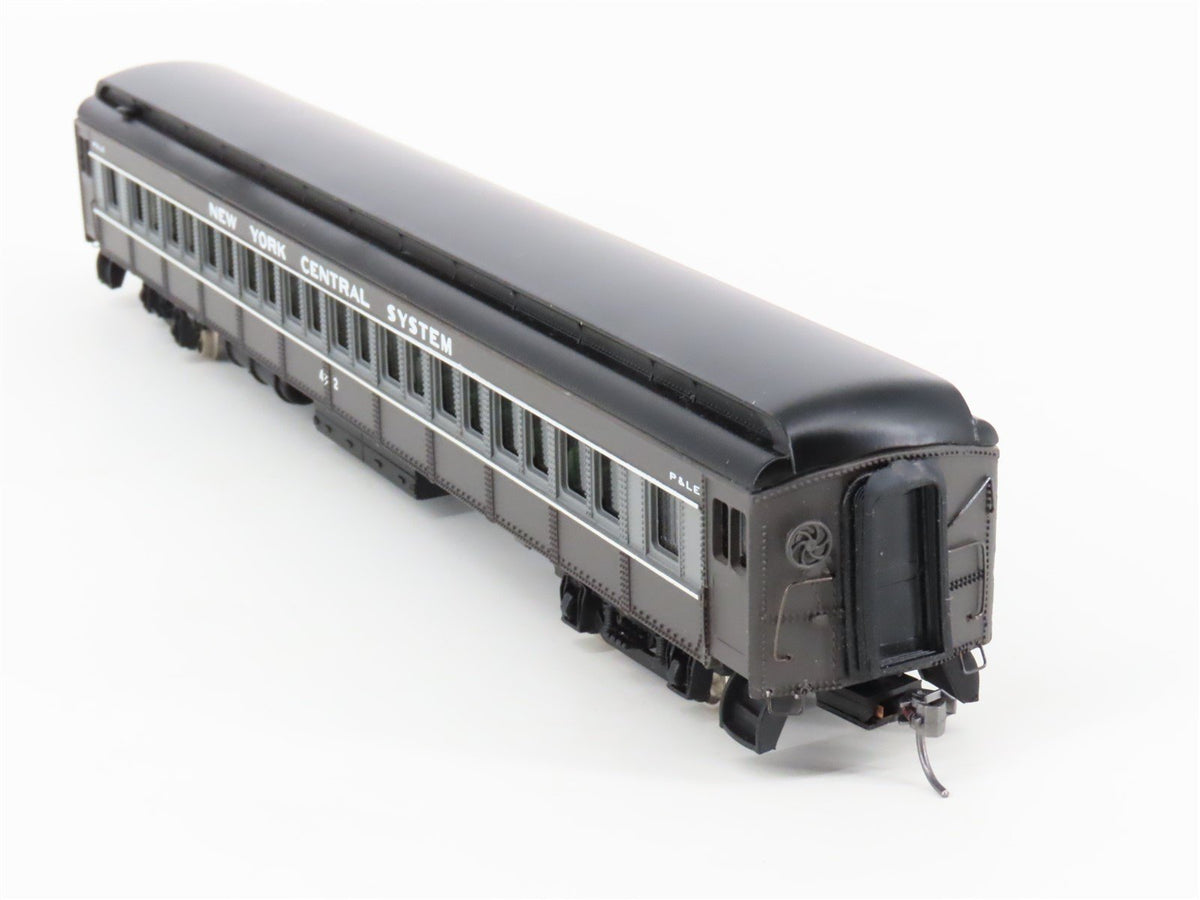 HO Bachmann Spectrum 89102 P&amp;LE New York Central System Coach Passenger #412