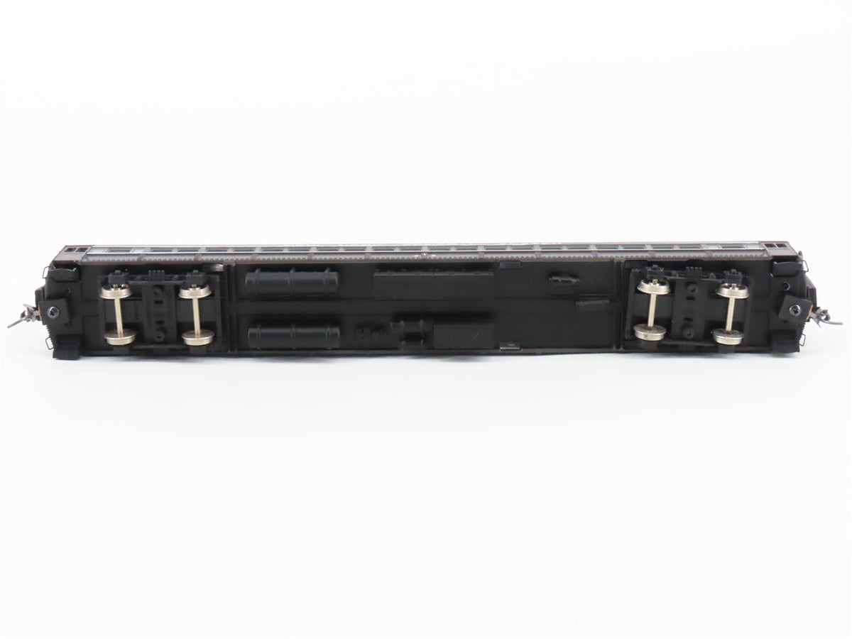 HO Bachmann Spectrum 89102 P&amp;LE New York Central System Coach Passenger #412