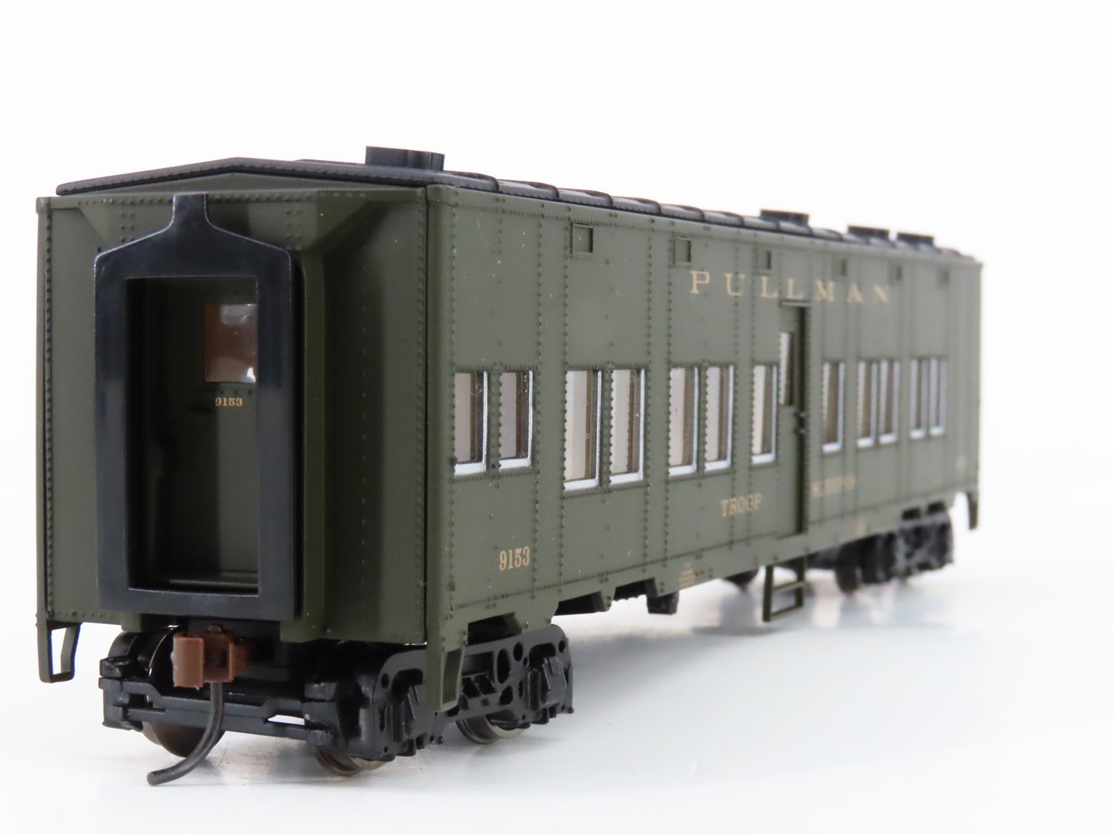 HO Scale Walthers Gold Line 932-4151 Pullman PS Troop Sleeper Passenger #9153