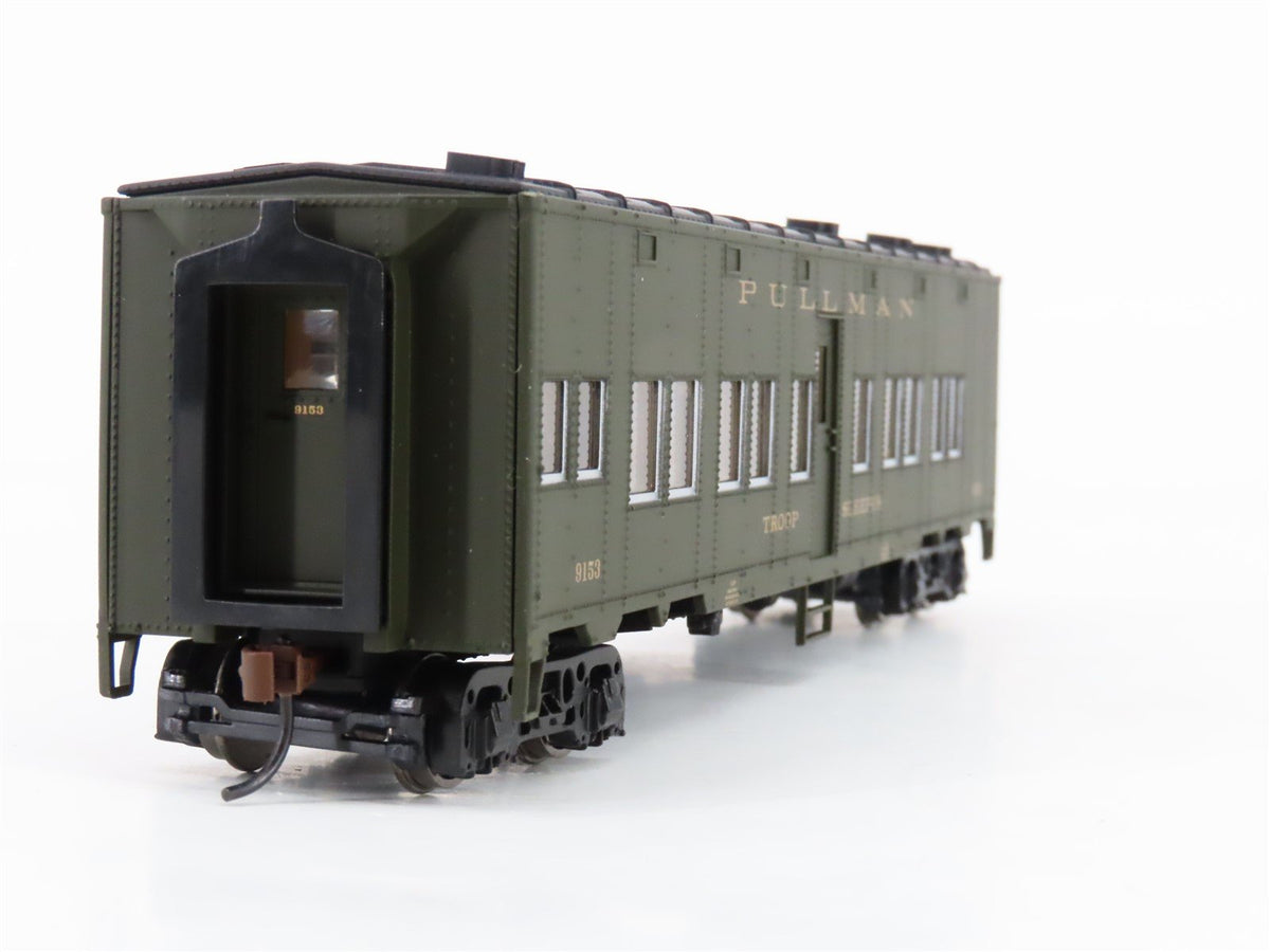 HO Scale Walthers Gold Line 932-4151 Pullman PS Troop Sleeper Passenger #9153