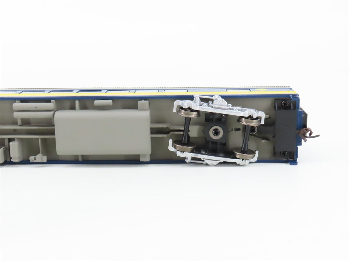 HO Scale Rivarossi RT600035 ARR Alaska Railroad Coach Passenger Car #203