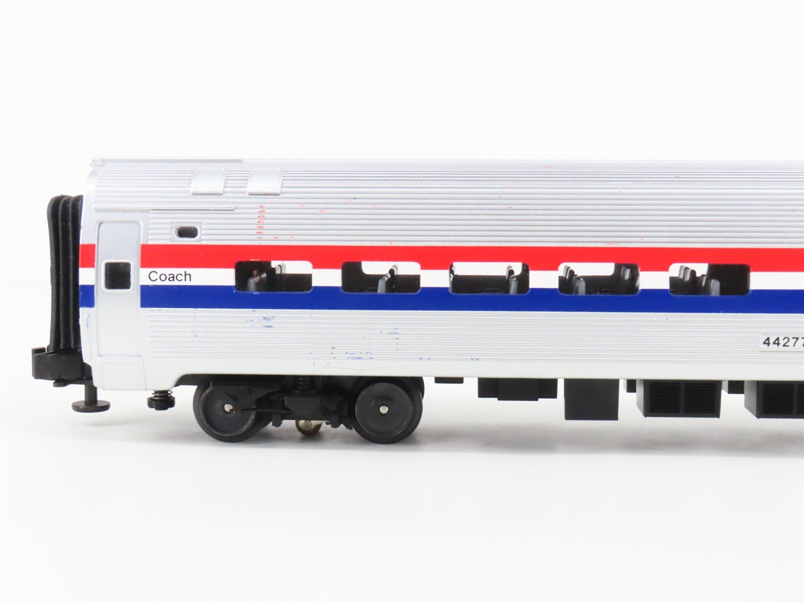 O Gauge 3-Rail MTH AMTK Amtrak Phase III Coach Passenger Car #44277