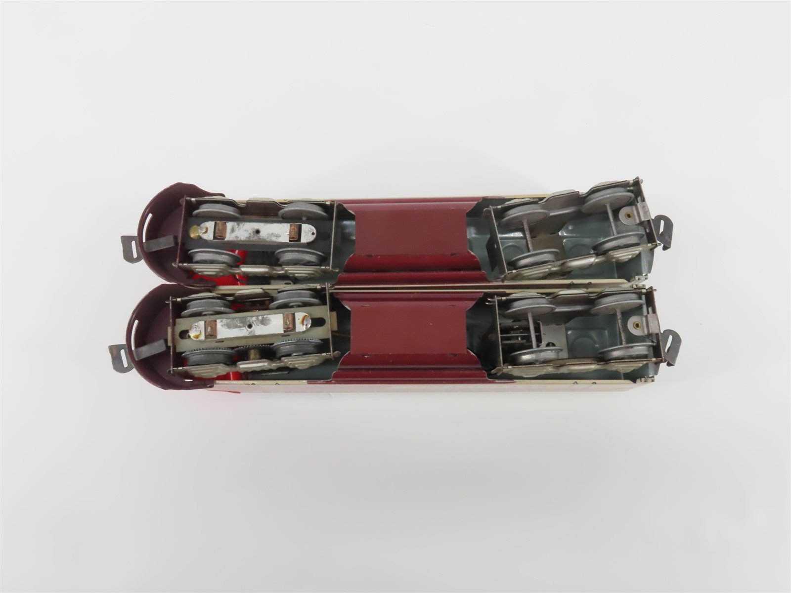 O Gauge 3-Rail Unique Art RI Rock Island F Unit A/A Diesel Locomotive Set