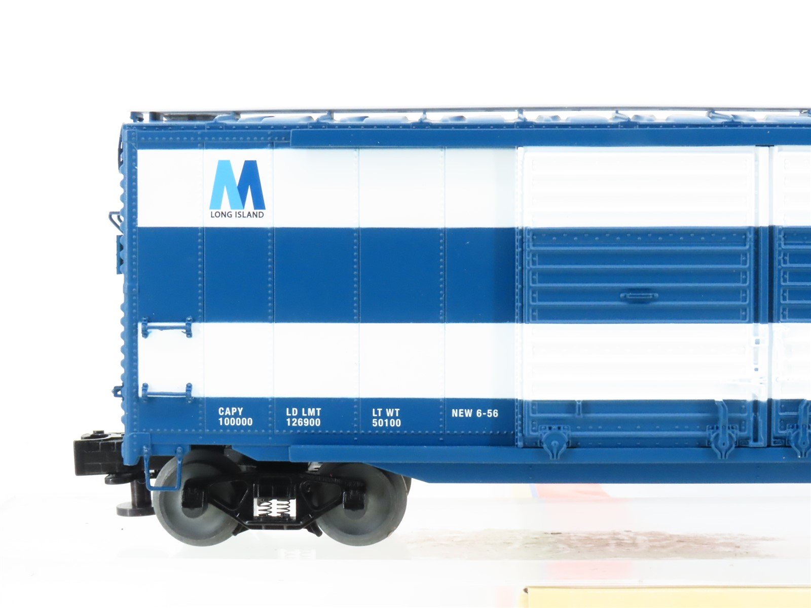 O Gauge 3-Rail Lionel 1901070 NLOE LIRR Long Island 50' Box Car #8318