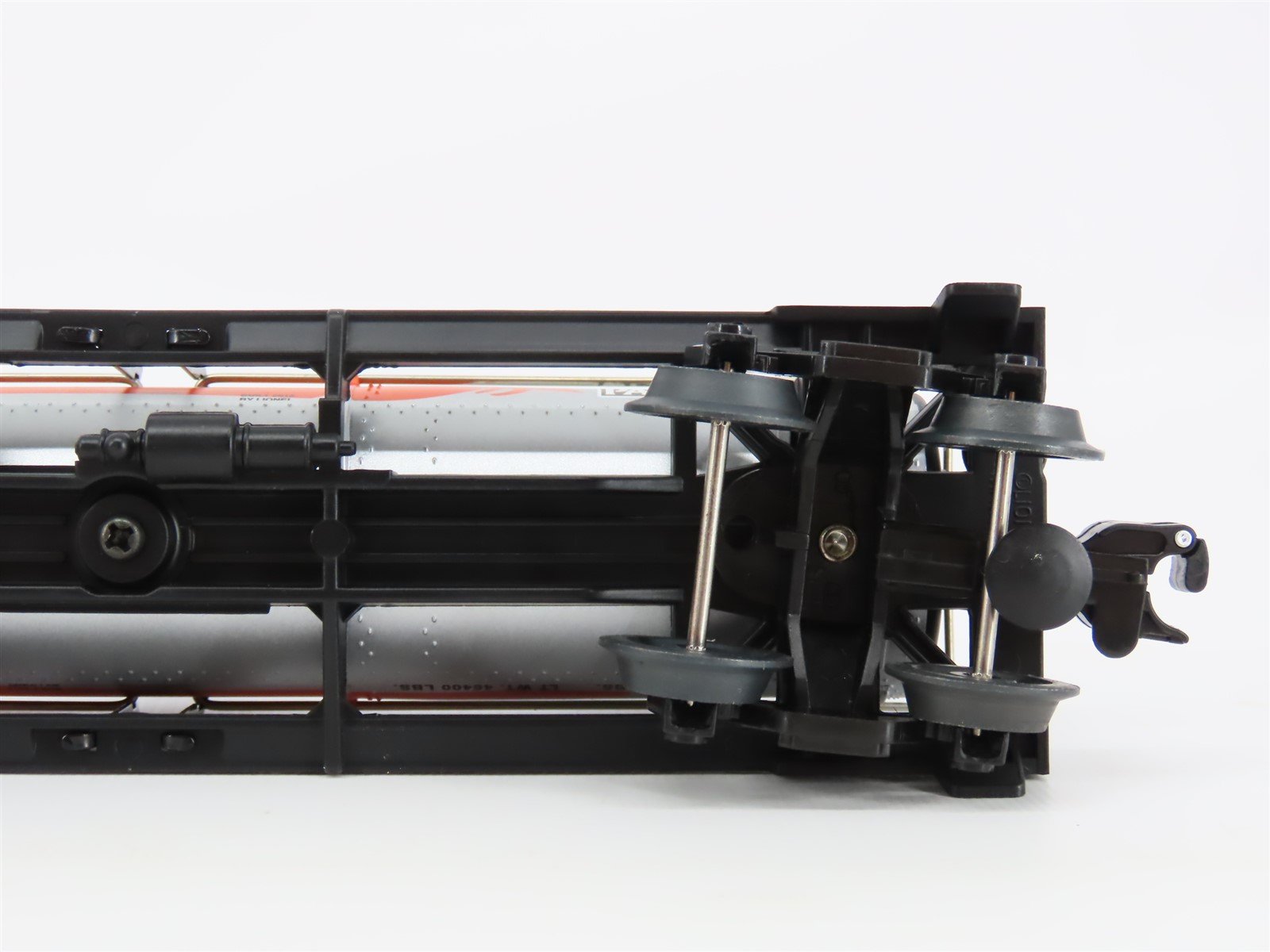 O Gauge 3-Rail Lionel 6-36177 WP Western Pacific Feather 3-Dome Tank Car #36177