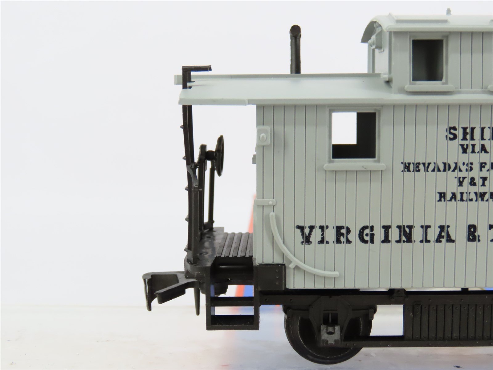 O Gauge 3-Rail AHM 7306B V&T Virginia & Truckee Caboose #5323