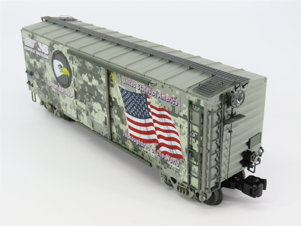 O Gauge 3-Rail Lionel 6-58509 NS Norfolk Southern Lighted Flag Box Car #41907