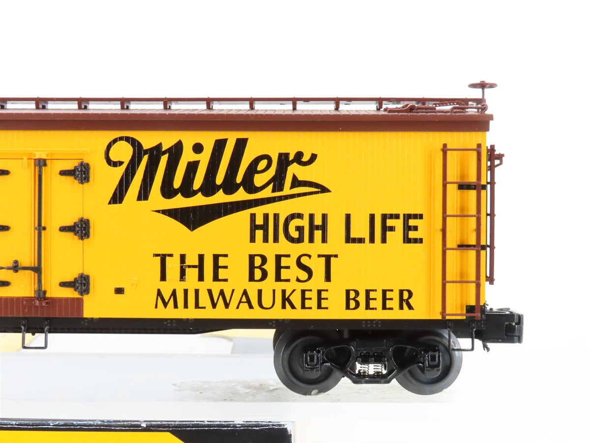 O Gauge 3-Rail K-Line K742-6404 URTX Miller High Life Reefer #93135 w/ Billboard