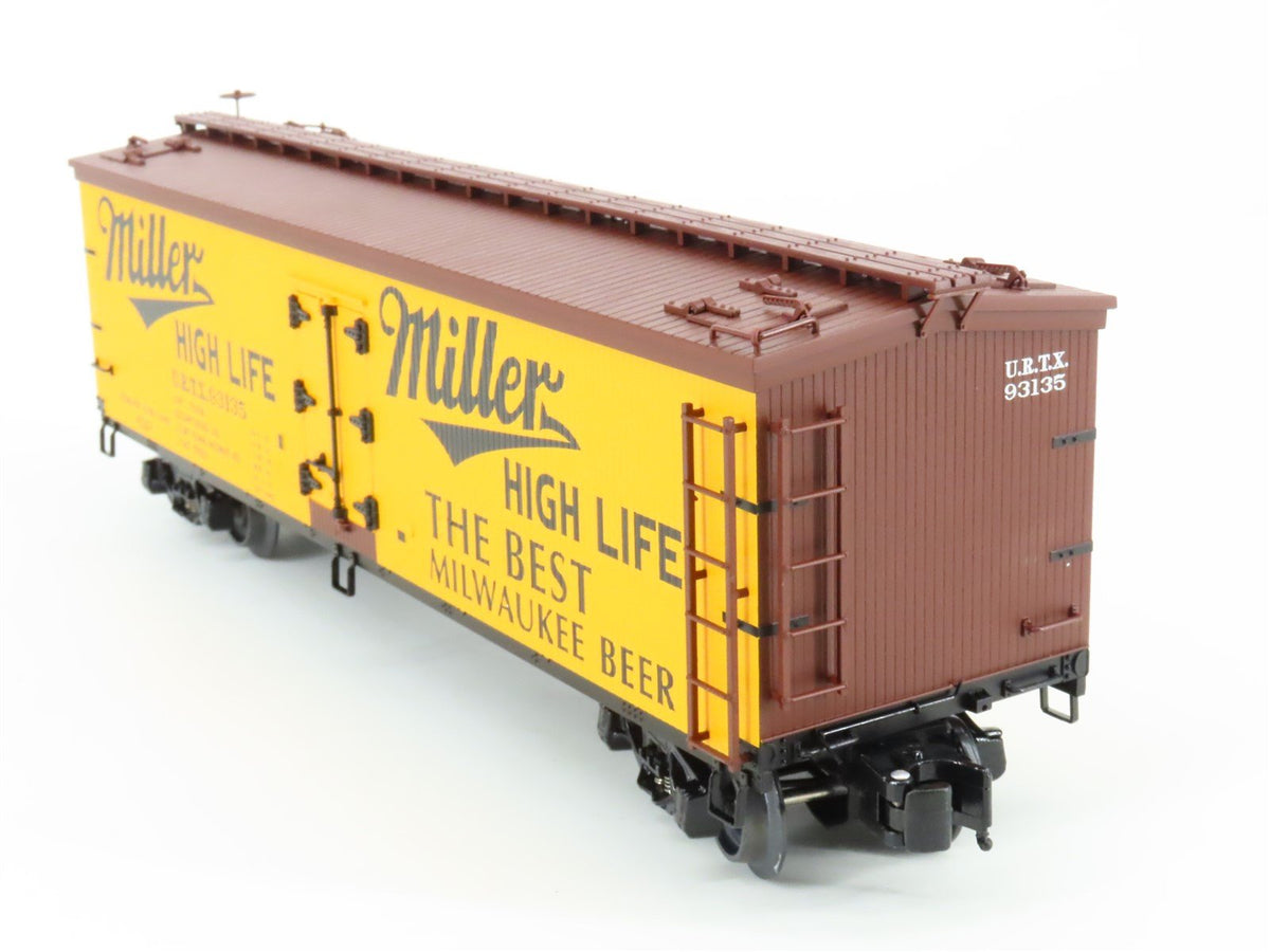 O Gauge 3-Rail K-Line K742-6404 URTX Miller High Life Reefer #93135 w/ Billboard