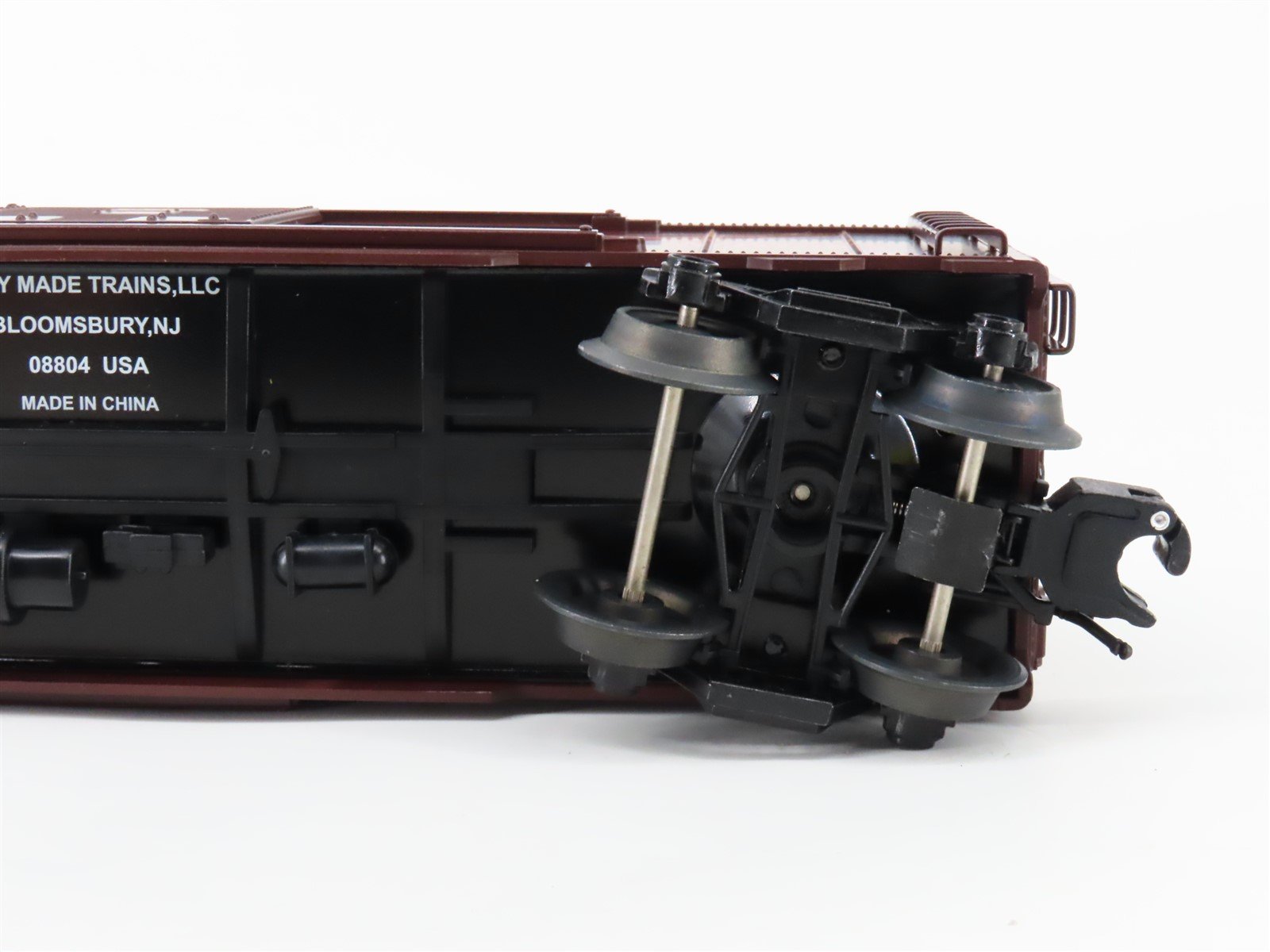 O Gauge 3-Rail Aristocraft 96422A WP Western Pacific Feather Box Car #646422