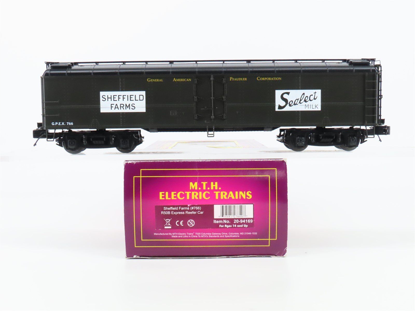O Gauge 3-Rail MTH 20-94169 GPEX Sheffield Farms Milk Reefer #766