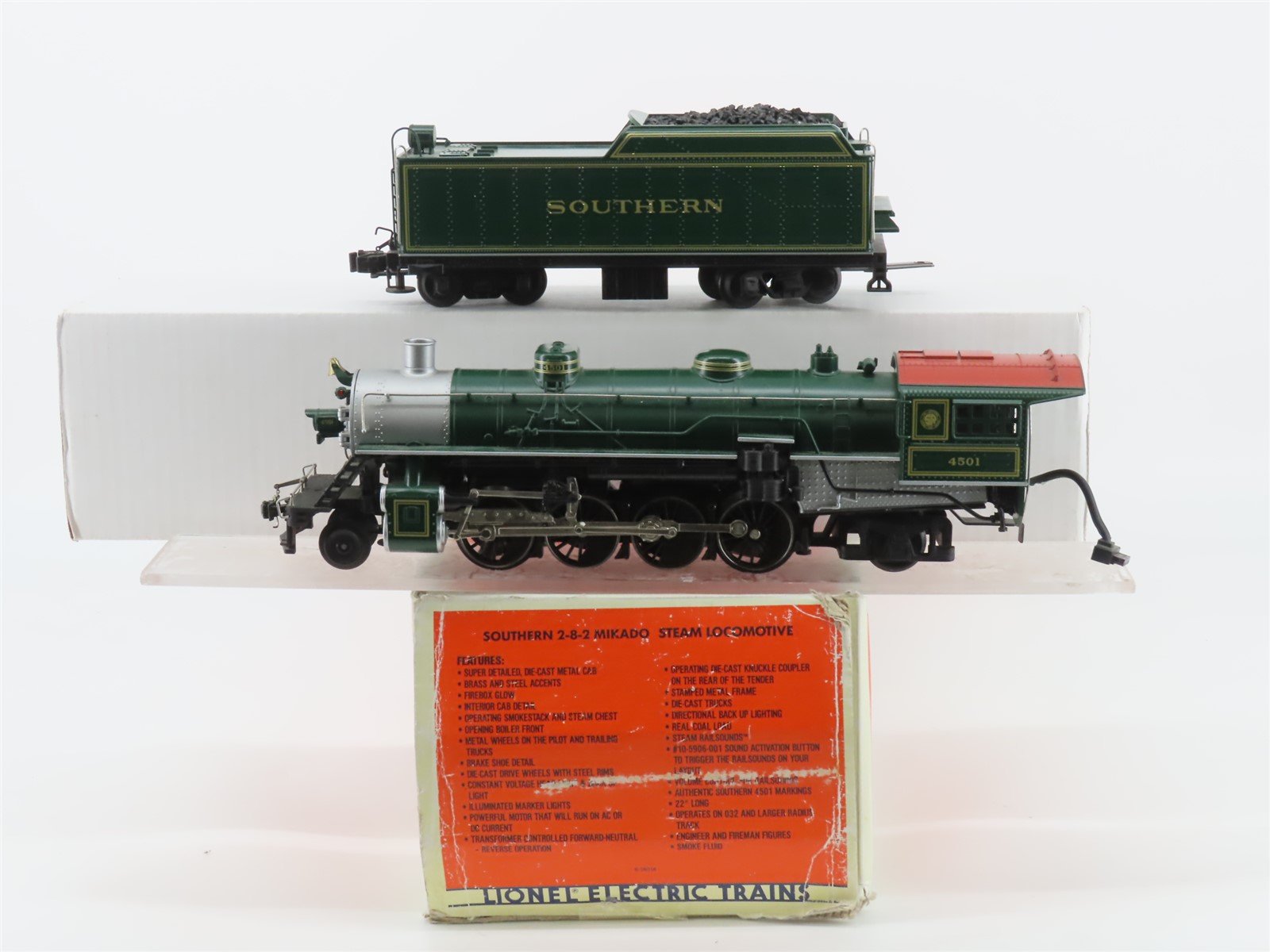 O Gauge 3-Rail Lionel 6-18018 Southern 2-8-2 Mikado Steam Locomotive #4501