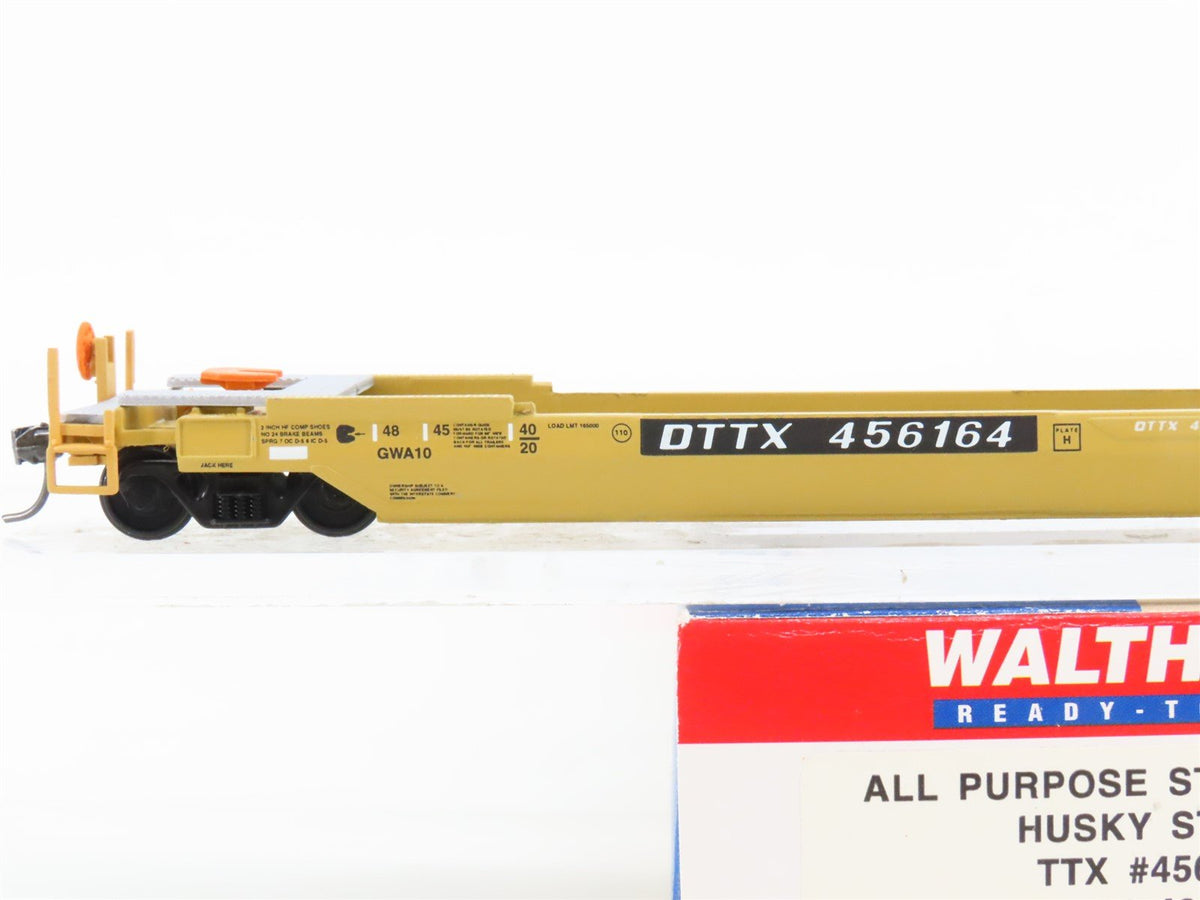 HO Scale Walthers 932-4301 DTTX Trailer Train Husky Stack Car #456164