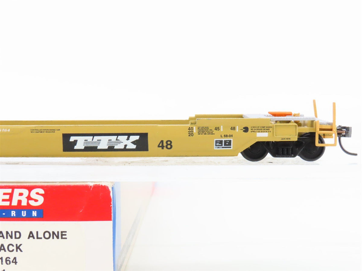 HO Scale Walthers 932-4301 DTTX Trailer Train Husky Stack Car #456164
