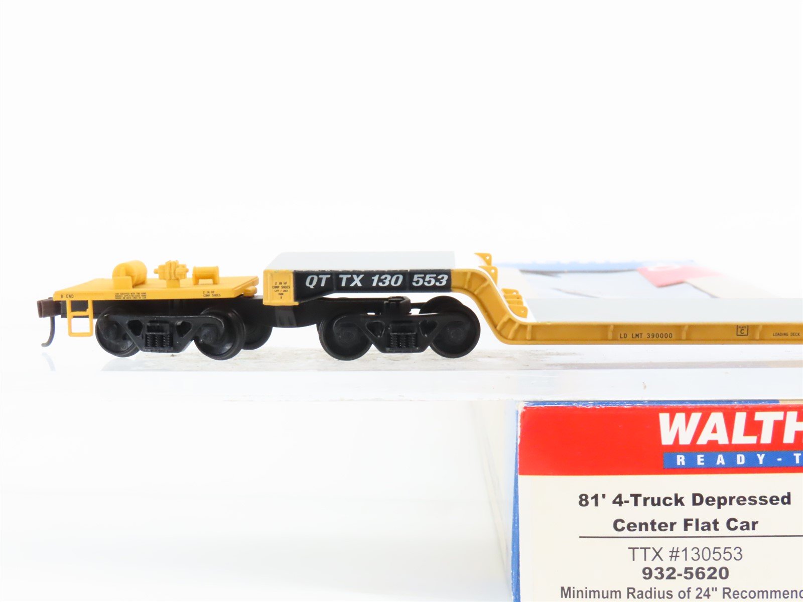 HO Walthers 932-5620 QTTX Trailer Train 81' Depressed Center Flat Car #130553