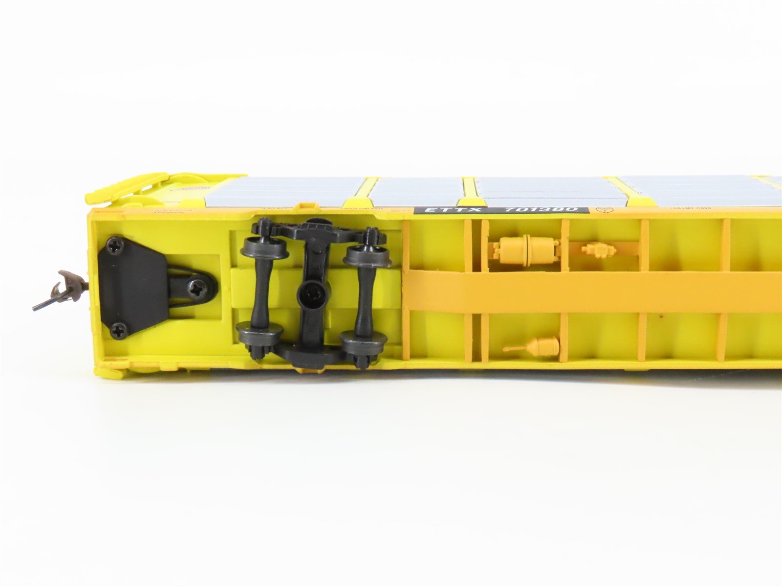 HO Walthers 932-4853 CNW ETTX Trailer Train 89' Tri-Level Auto Carrier #701380