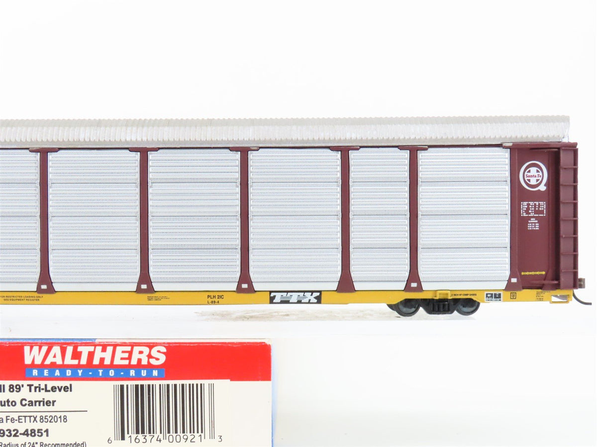 HO Scale Walthers 932-4851 ASTF ETTX Santa Fe 89&#39; Tri-Level Auto Carrier #852018