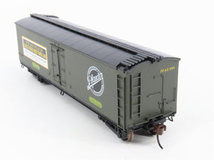 HO Scale Roundhouse 84609 PFAX Pfaulder 40' Wood Milk Car #501