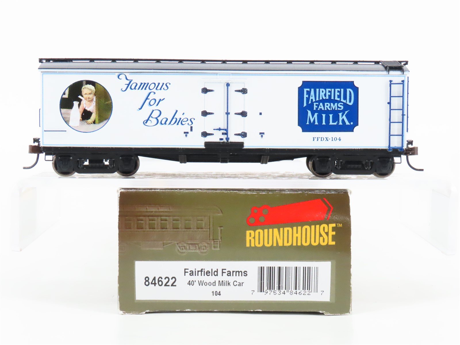 HO Roundhouse 84622 FFDX Fairfield Farms "Famous Baby" 40' Wood Milk Car #104