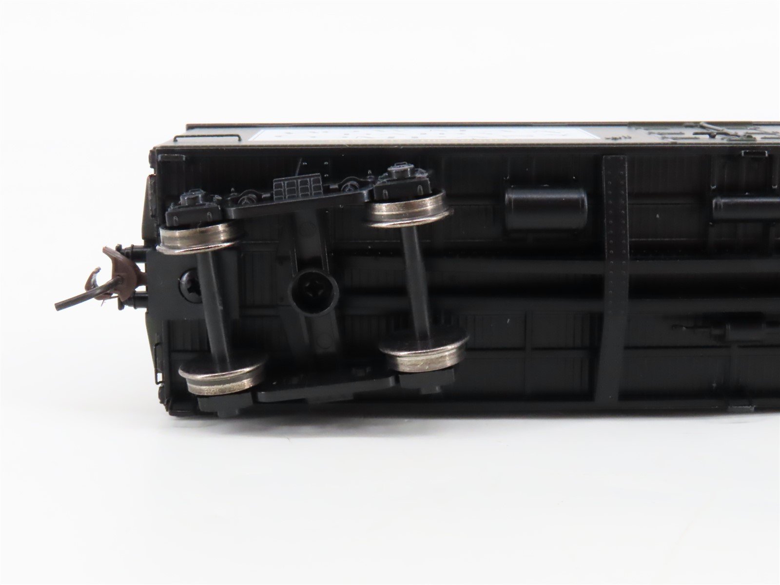 HO Scale Roundhouse 84605 BOWX Bowman Dairy 40' Wood Milk Car #117