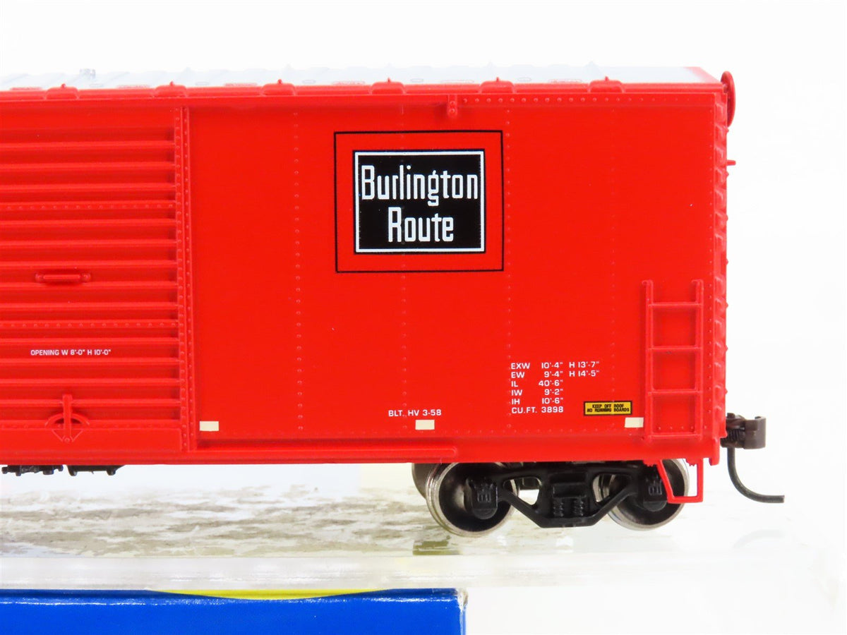 HO Scale Athearn 70424 CB&amp;Q Burlington Route 40&#39; Modernized Box Car #43967