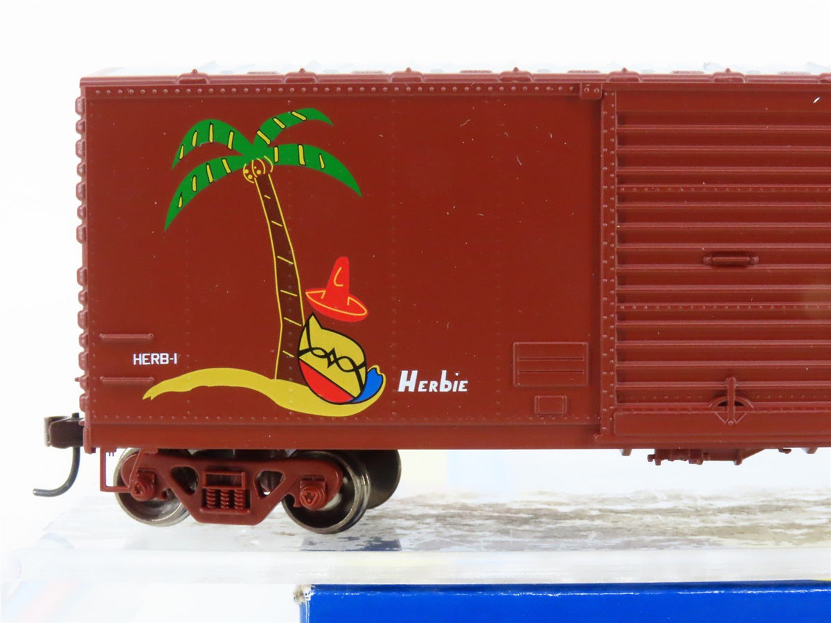 HO Scale Athearn 70146 HERB Herbie Union Pacific 40&#39; Modernized Box Car #1