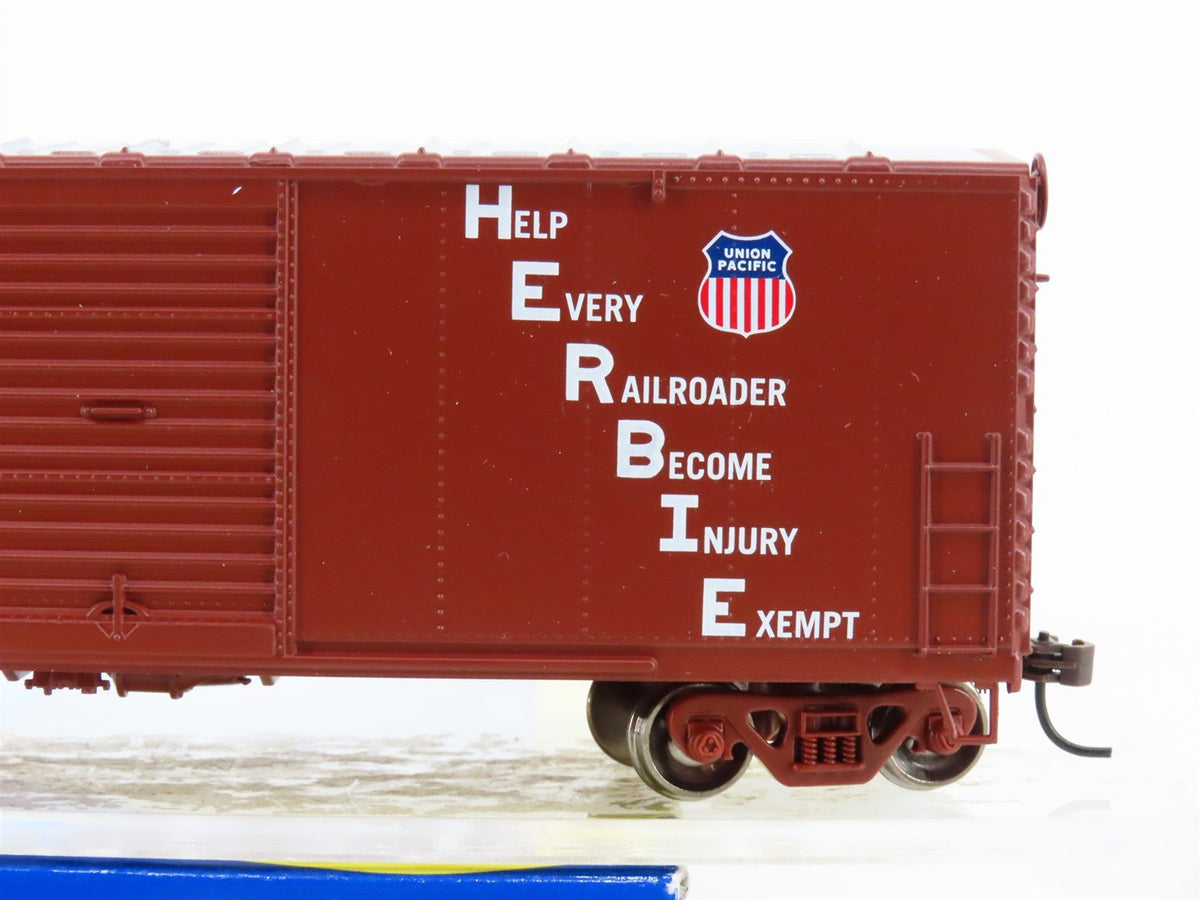 HO Scale Athearn 70146 HERB Herbie Union Pacific 40&#39; Modernized Box Car #1