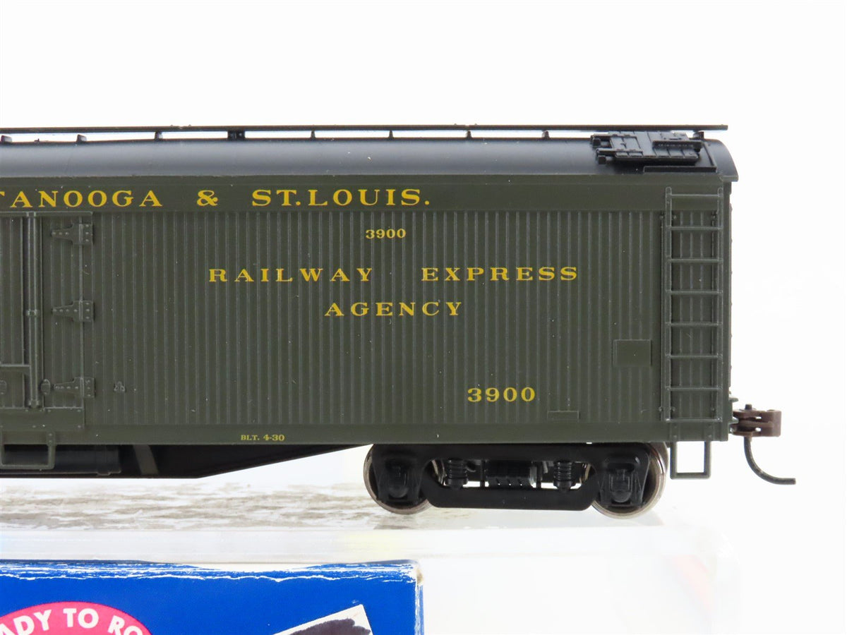 HO Athearn 92585 NC&amp;StL Nashville Chattanooga St Louis 50&#39; Express Reefer #3900