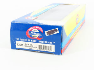 HO Athearn 92585 NC&StL Nashville Chattanooga St Louis 50' Express Reefer #3900