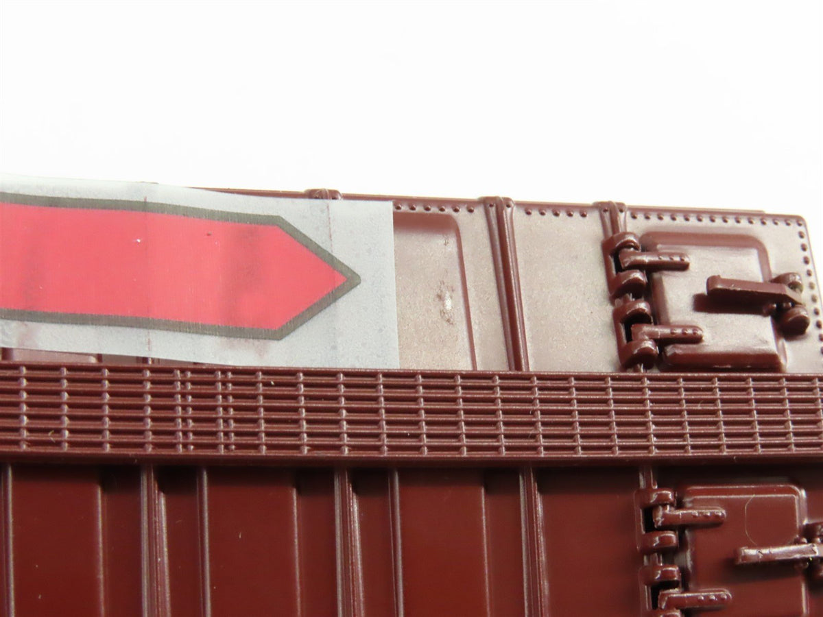 HO Athearn 7575 NWX North Western Refrigerator Company 40&#39; Wood Reefer #6066
