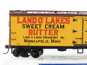 HO Scale Athearn 7588 URTC Land O' Lakes 40' Wood Reefer #10132