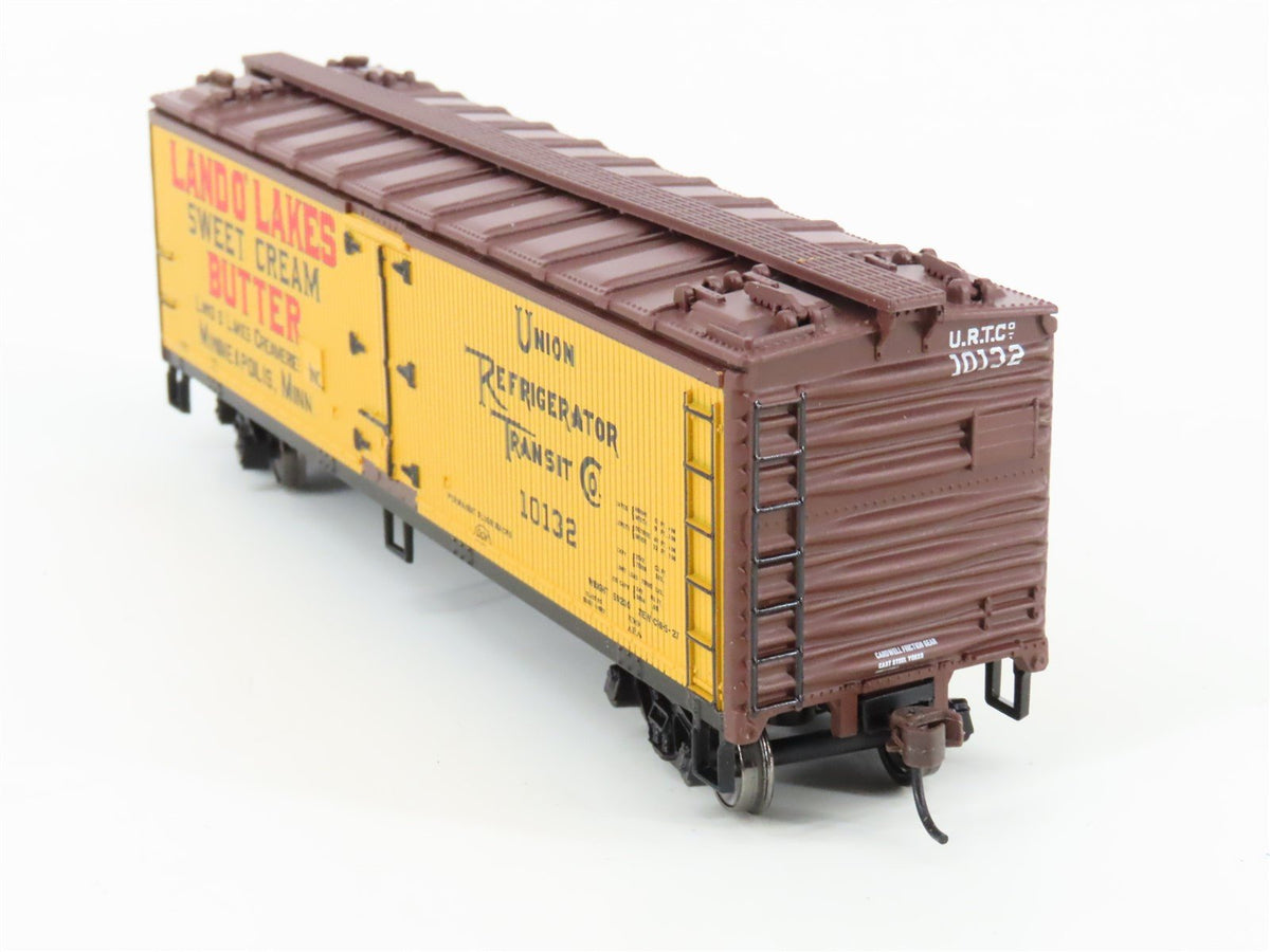 HO Scale Athearn 7588 URTC Land O&#39; Lakes 40&#39; Wood Reefer #10132