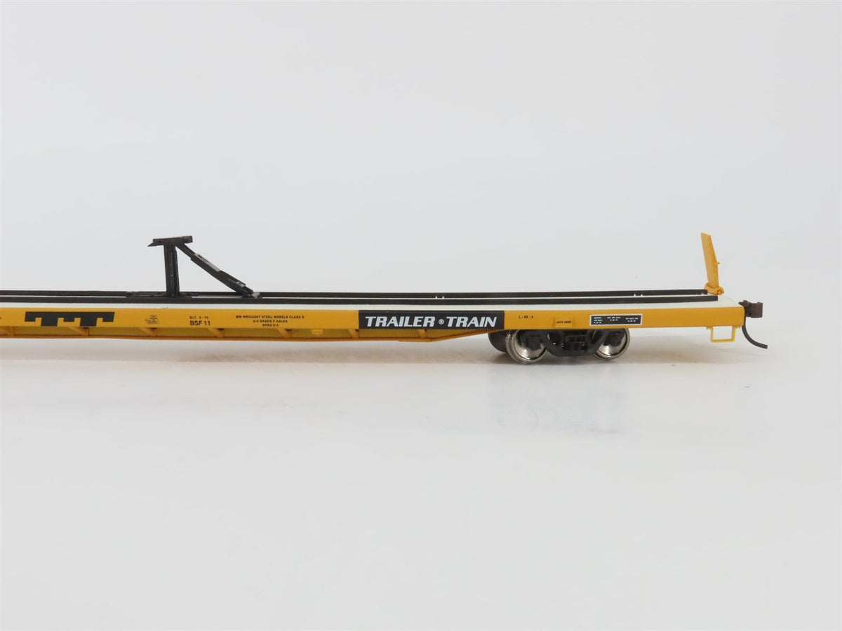 HO Scale Walthers 932-240301 TTX Trailer Train 89&#39; Flush Deck Flat Car 2 Pack