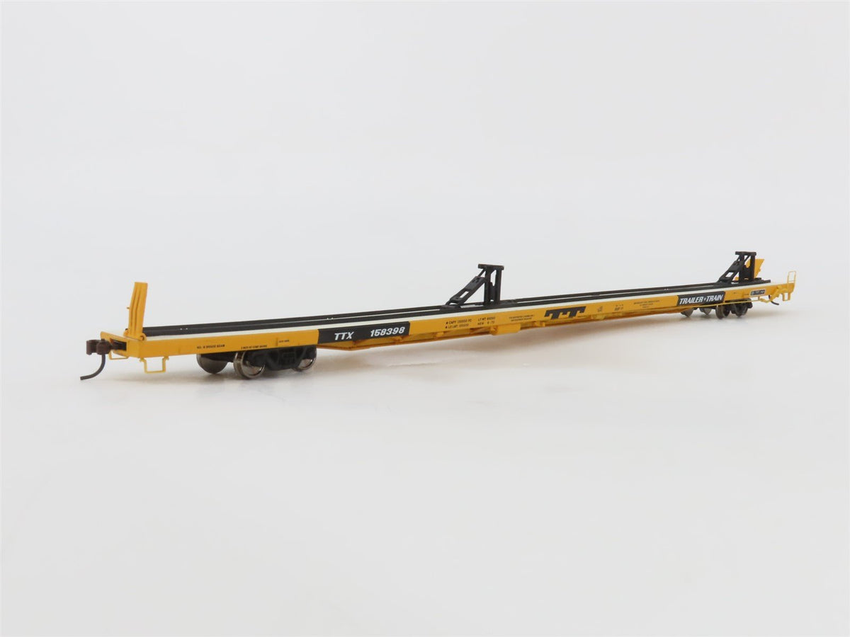 HO Scale Walthers 932-240301 TTX Trailer Train 89&#39; Flush Deck Flat Car 2 Pack