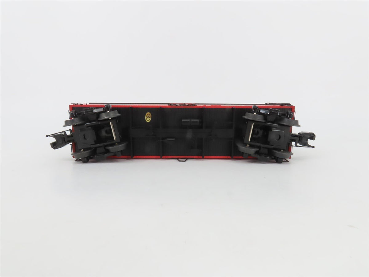 O Gauge 3-Rail MTH 20-94455 BLX Carling Black Label Indians 36&#39; Reefer #5250