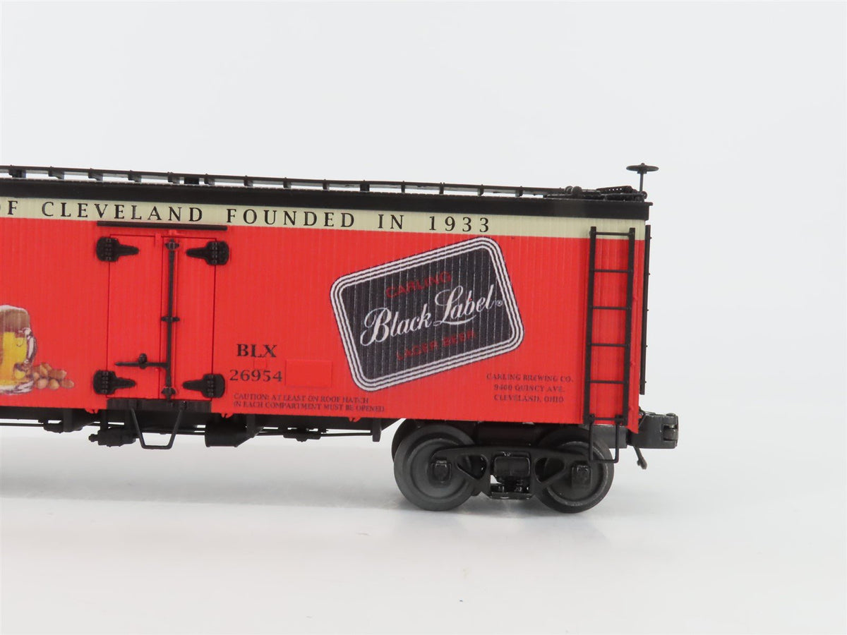 O Gauge 3-Rail MTH 20-94453 BLX Carling Black Label Cleveland 36&#39; Reefer #26954