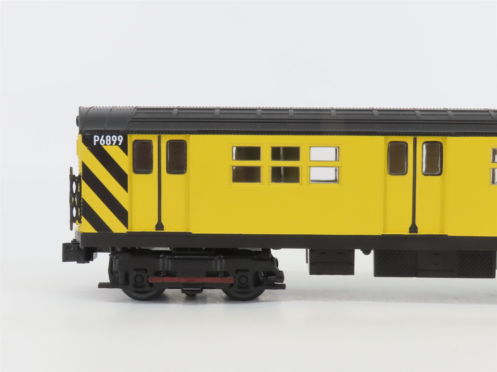 O Gauge 3-Rail MTH 20-98365 JTTX MTA Flat Car #941422 w/ Yellow R-17 Subway Car