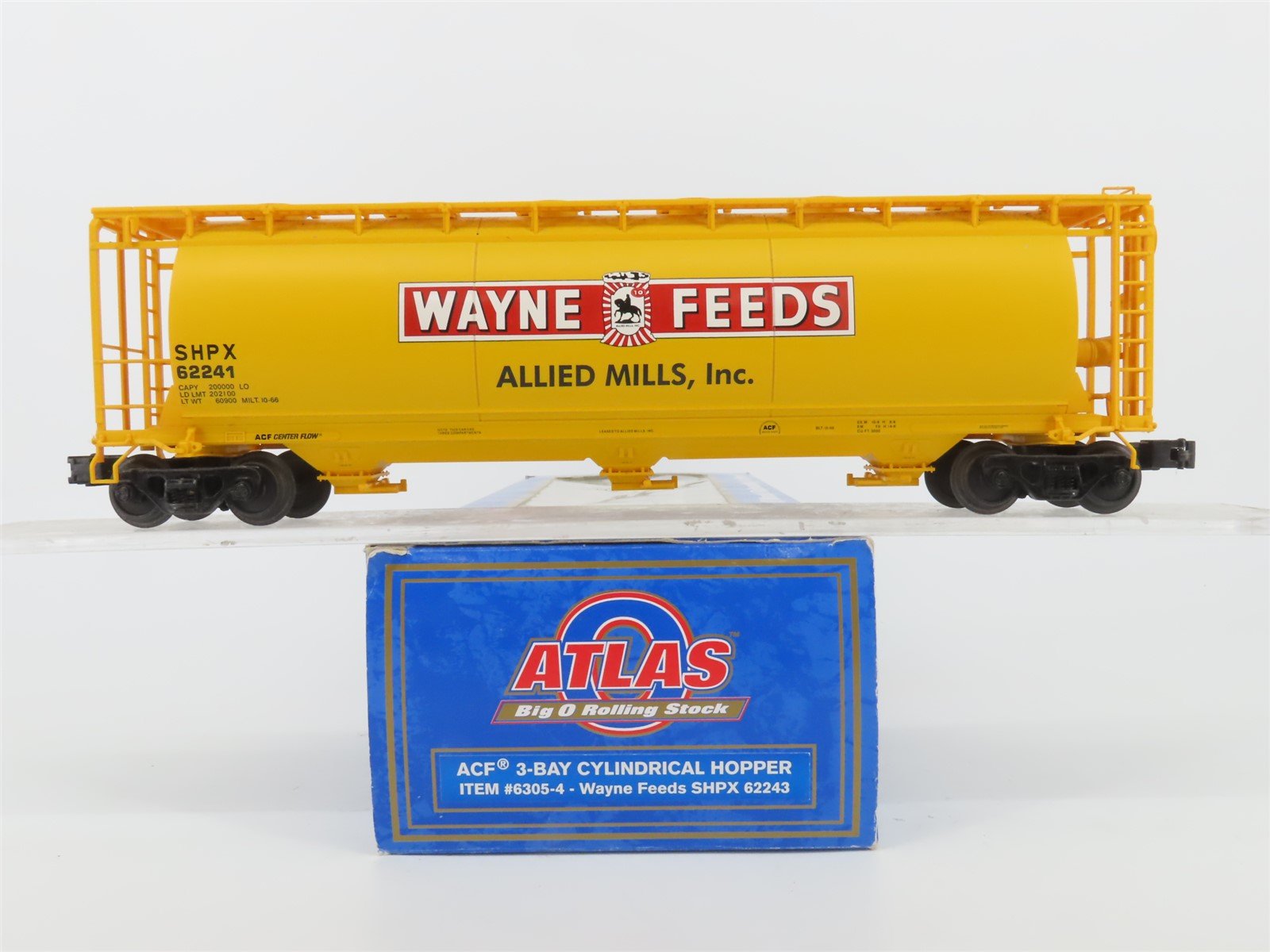 O Gauge 3-Rail Atlas 6305-4 SHPX Wayne Feeds 3-Bay Cylindrical Hopper #62241