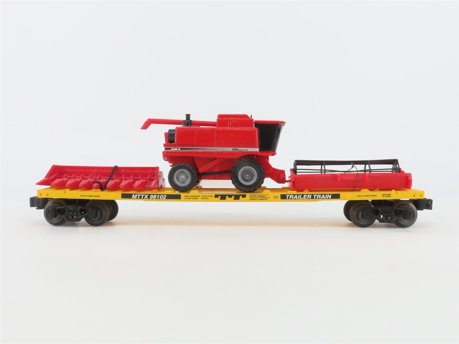 O Gauge 3-Rail Lionel MTTX Trailer Train Flat Car #98102 w/ Combine Load
