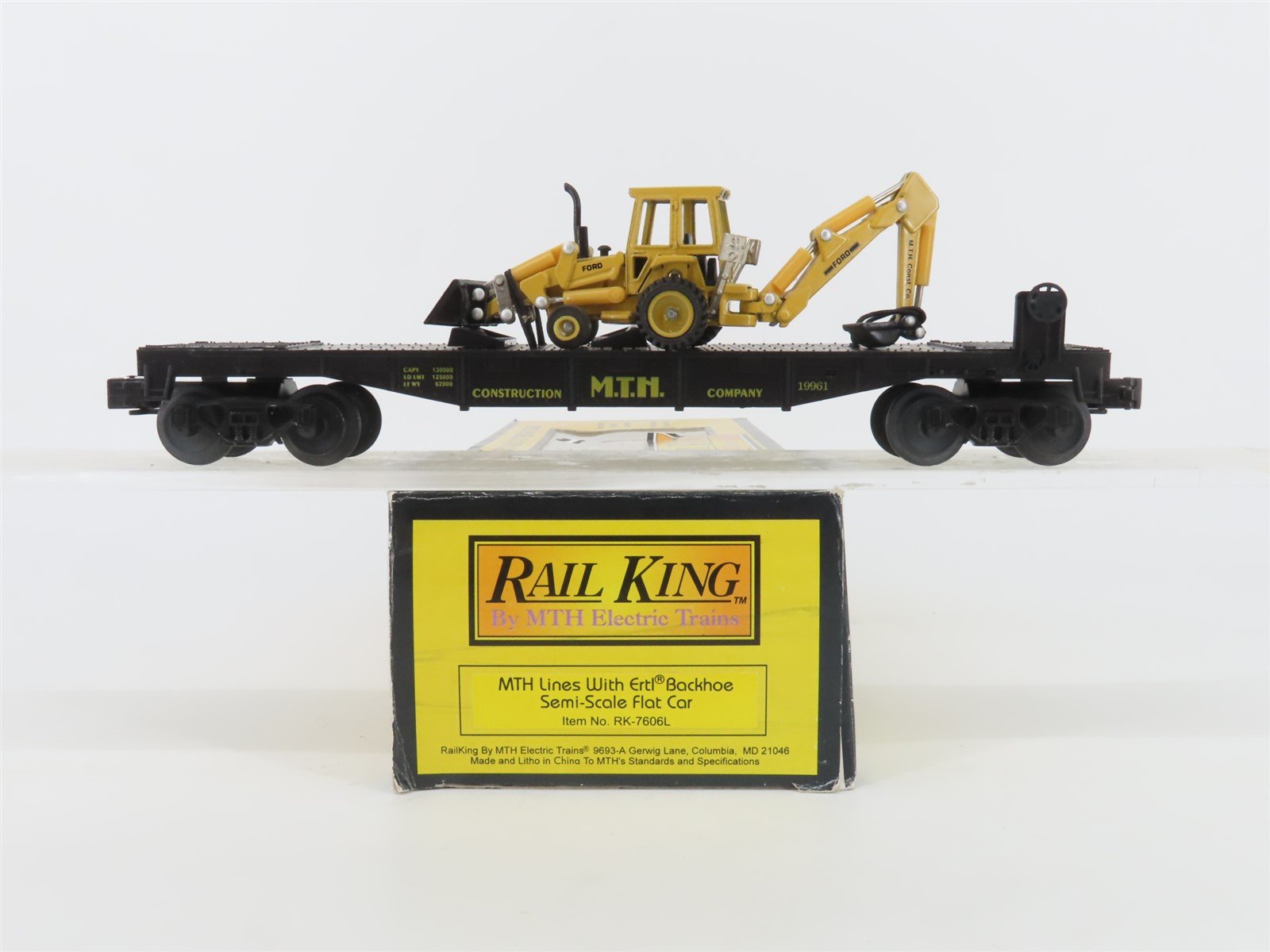 O Gauge 3-Rail MTH Rail King RK-7606L Construction Flat Car #19961 w/ Backhoe