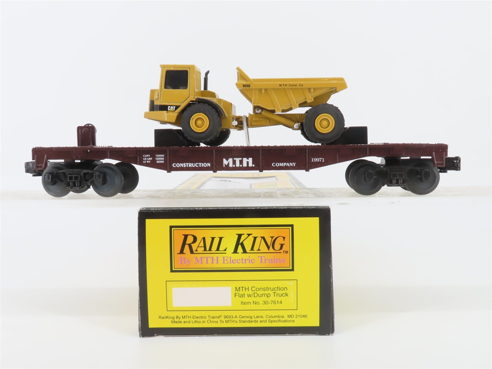 O Gauge 3-Rail MTH Rail King 30-7614 MTH Flat Car #19971 W/CAT Dump Truck