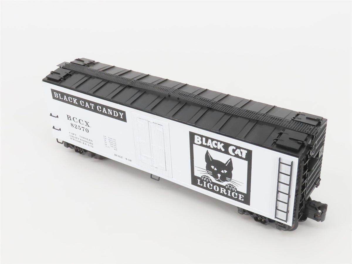 O Gauge 3-Rail K-Line K762-8029 BCCX Black Cat Candy Wood Sided Reefer #82570