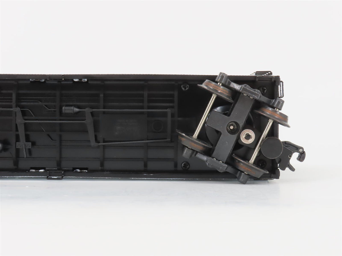 O Gauge 3-Rail K-Line K762-8029 BCCX Black Cat Candy Wood Sided Reefer #82570