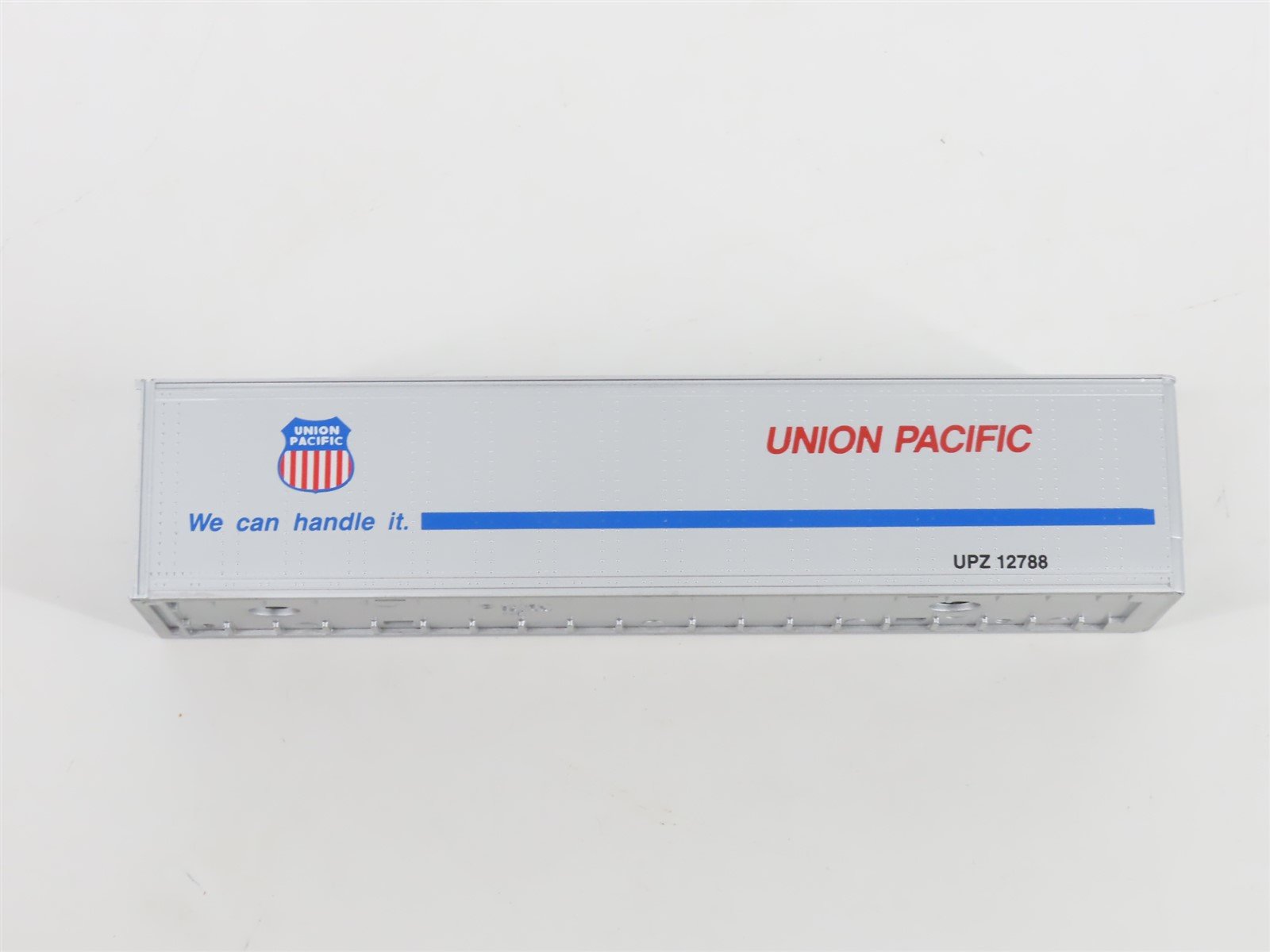 O 1/48 Scale Lionel 6-12784 BMZ, UPZ, LNZZ Intermodal Containers (3-Pack)