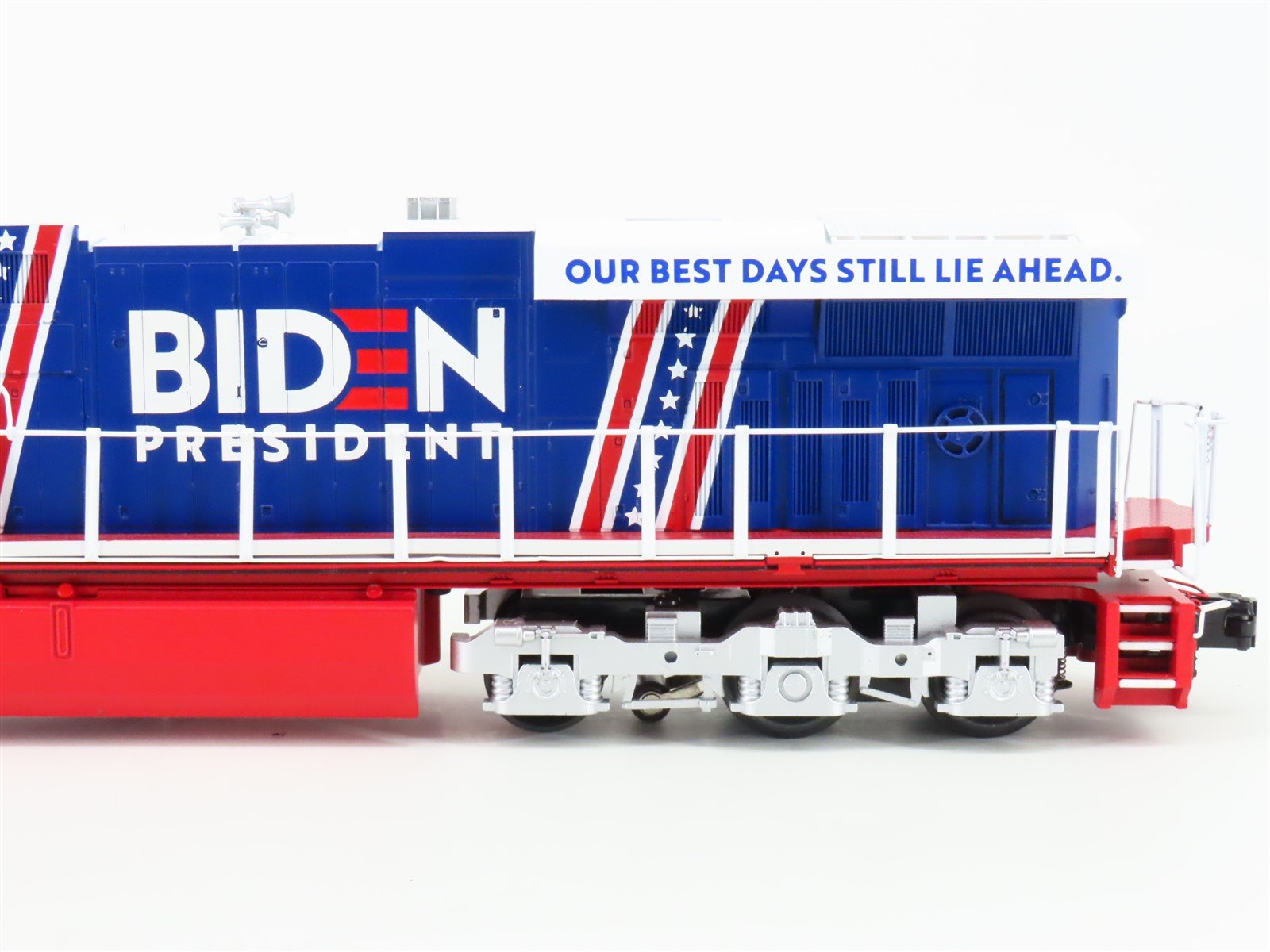 O 3-Rail MTH RailKing 30-20800-1 Joe Biden 2020 ES44AC Diesel & Caboose Set