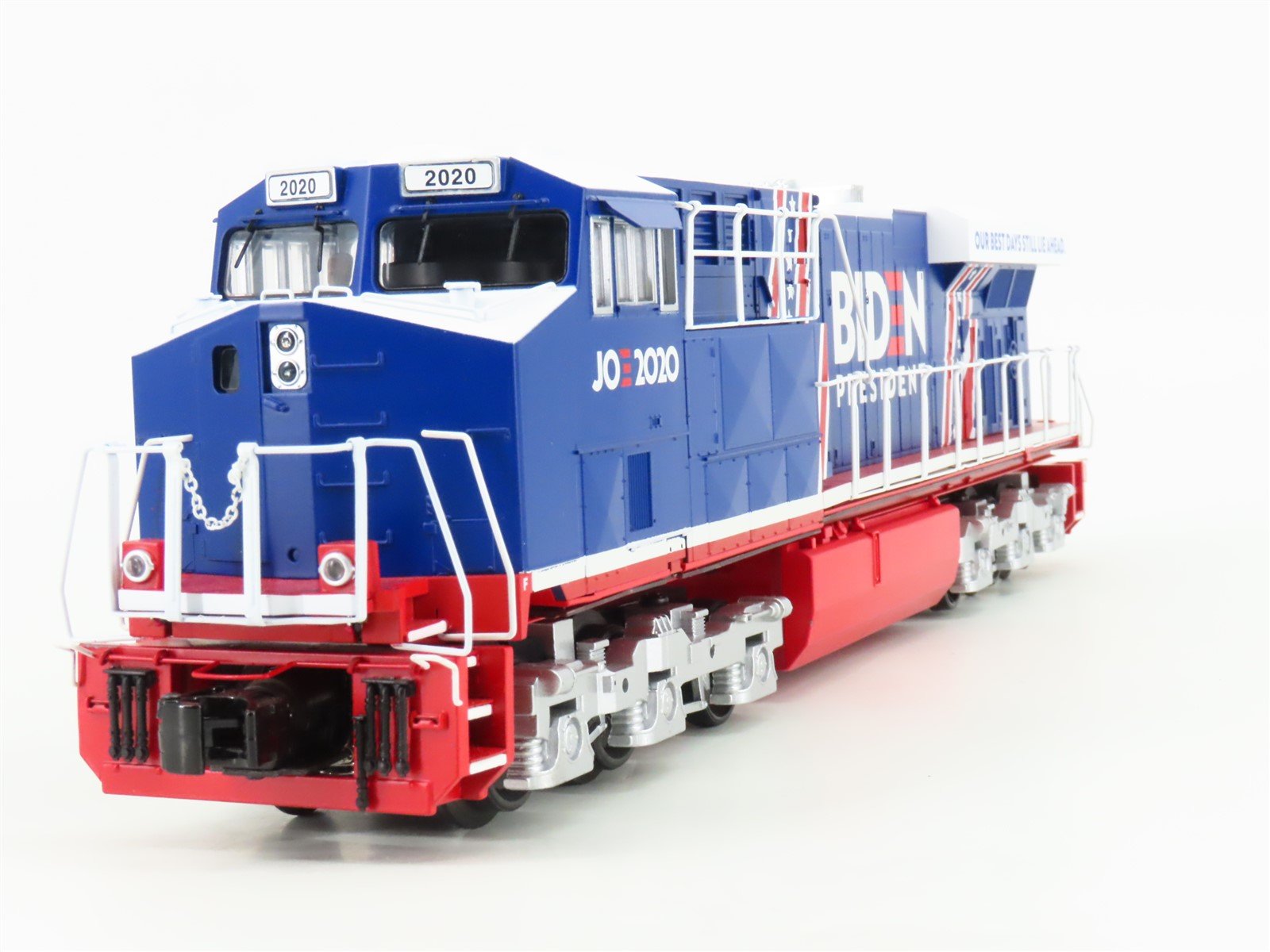 O 3-Rail MTH RailKing 30-20800-1 Joe Biden 2020 ES44AC Diesel & Caboose Set