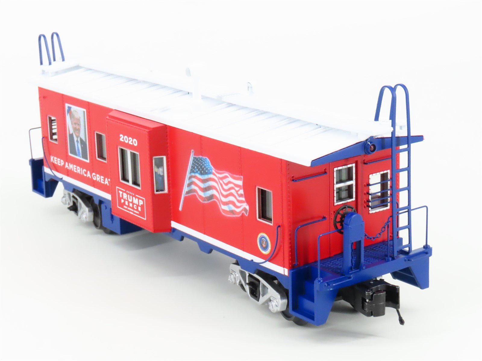 O 3-Rail MTH RailKing 30-20799-1 Donald J Trump 2020 ES44AC Diesel & Caboose Set