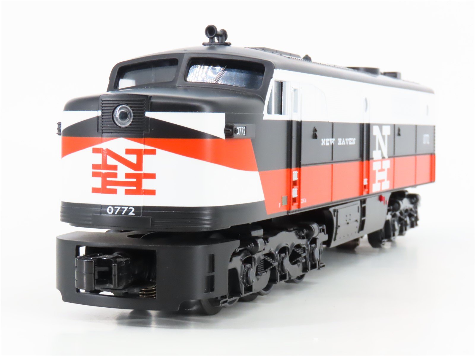 O Gauge 3-Rail MTH RailKing 30-2856-1 NH New Haven PA/A Diesel Set - ProtoSound2