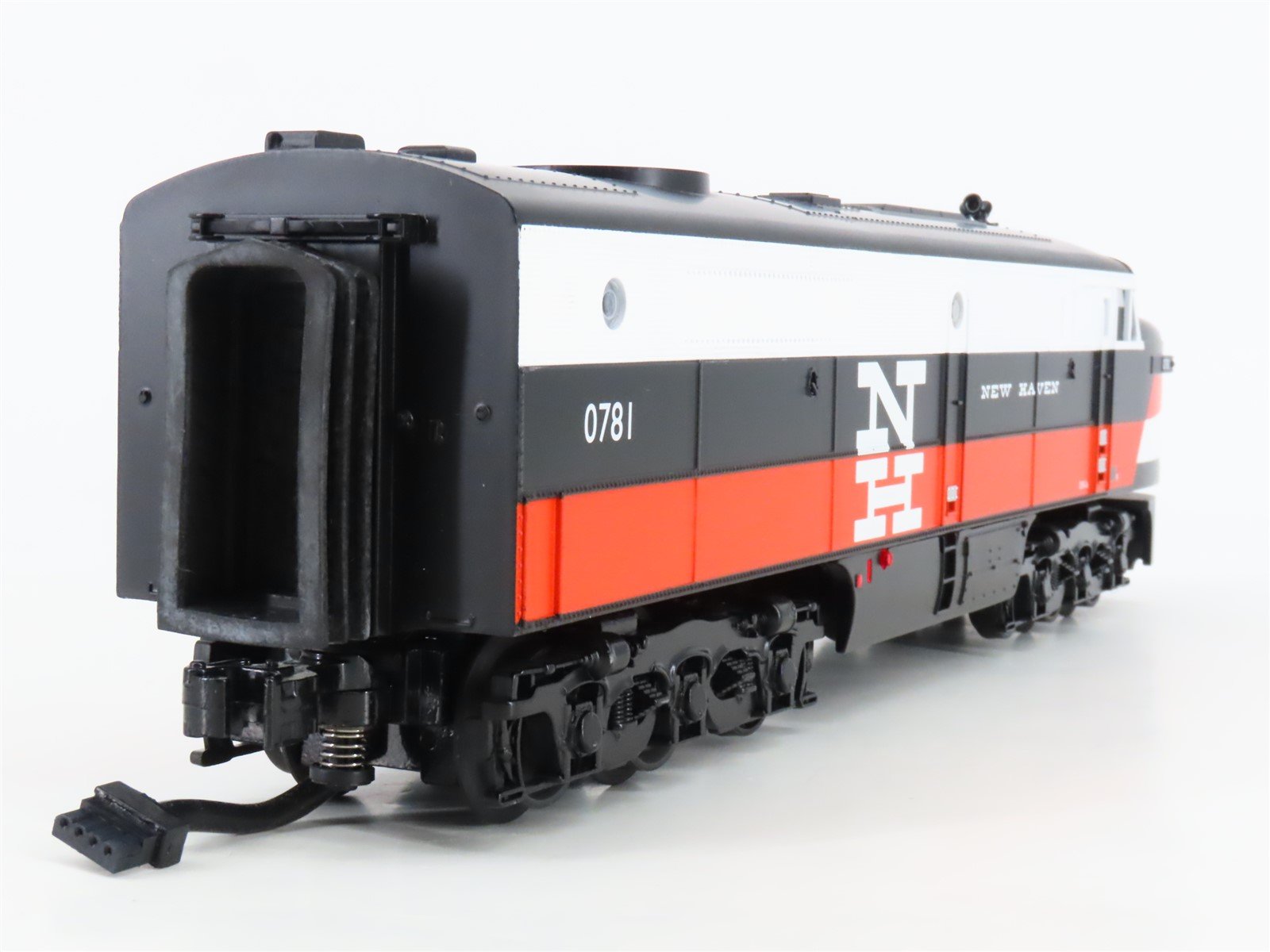 O Gauge 3-Rail MTH RailKing 30-2856-1 NH New Haven PA/A Diesel Set - ProtoSound2