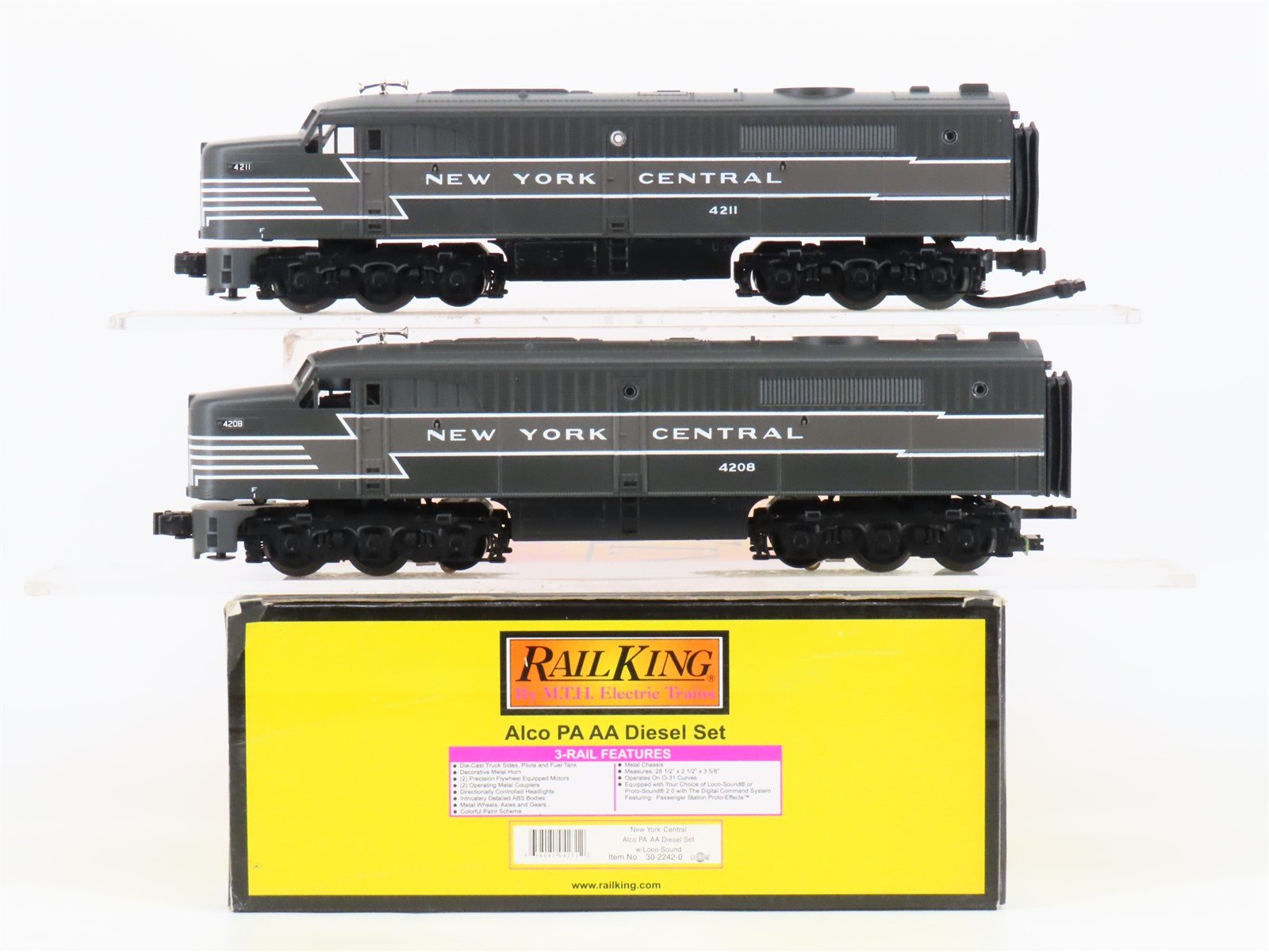 O Gauge 3-Rail MTH RailKing 30-2242-0 NYC ALCO PA/A Diesel Set w/ Loco-Sound